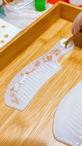 หวีสำหรับตัดผมทำจากวัสดุเรซินสำหรับร้านเสริมสวย - Product Image 4