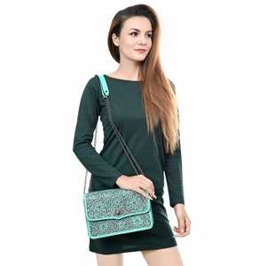 Mini sac fourre-tout et sac à main en cuir de style de luxe occidental pour femmes, usiné à la main avec un design floral personnalisé, accessoire de qualité supérieure - Product Image 5