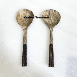 Haute couture Designer résine poignée Acacia bois cuillère et fourchette ensemble en bois résine en bois serveurs à salade ensemble couverts pour accessoires de cuisine - Product Image 5