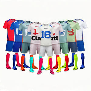 Conjunto de camiseta de fútbol de club con logotipo personalizado con detalles personalizados para el uniforme de fútbol versátil Ultimate Team Spirit y Unity 2025 - Product Image 1