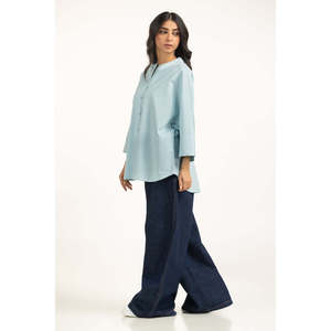 เสื้อเชิ้ตลำลองผ้าป๊อปลินเรียบง่าย รุ่น WM-CS-SS25-503 ทรงปกติ - Product Image 3