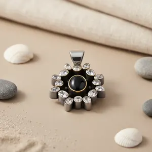 Colgante de Plata Oxidada para Mujer con Ónix Negro y Circonita Cúbica, Chapado en Oro, Estilo Religioso, Patrón Numérico - Product Image 3