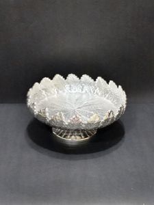 Fournisseurs en gros de bol de service en chocolat en argent avec jambes décor de table moderne bol à dessert de service alimentaire par Tahura Exports - Product Image 5