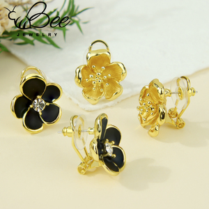 Luxury Women <b>Accessories</b> Necklaces 14k Gold Plated Brass Fashion Black Flower Necklace Earrings Sets In Daily Wear - Product Image 5
