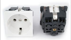 Multi-Support Single Socket <span class=keywords><strong>Mosaic</strong></span> LEG 77210 - German Std - 2P + E sans volets blancs - Product Image 5