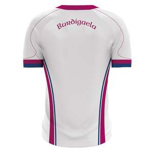 Football pour femmes confortable 100% Poly élégant motif solide respirant col en V dernier hiver numérique avant - Product Image 2