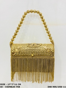 Exquisito embrague de noche de cristal y metal hecho a mano opulentamente detallado para la mujer sofisticada en eventos de élite - Product Image 3