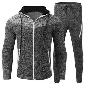 Mens Muscle Fit Gym Streetwear Sudadera con capucha Conjunto Personalizable 320 GSM Cepillado Fleece Zip Chándal Tela flexible OEM - Product Image 1