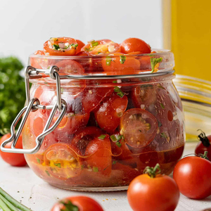 Délicieuses tomates en conserve prix le moins cher fournisseurs de gros pour cornichon de tomate dans des bocaux en verre avec couvercle en étain - Product Image 2