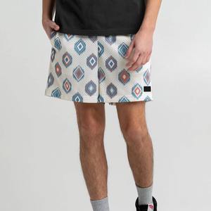 Short en maille durable à motif solide pour hommes pour le basket-ball, la course à pied, les entraînements de gymnastique, le jogging et les activités sportives en plein air - Product Image 4