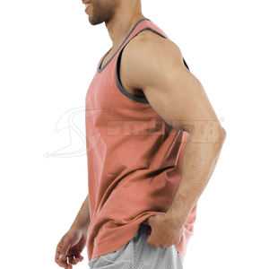 Débardeur de fitness pour homme en coton et fibre de bambou, respirant, confortable, de haute qualité, avec logo personnalisé, vêtements de fitness - Product Image 2