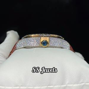 นาฬิกาสเตนเลสสไตล์ฮิปฮอปสำหรับผู้ชายสายหนังแอนะล็อกสายหนังวินเทจตัดเพชรโมอิส - Product Image 2