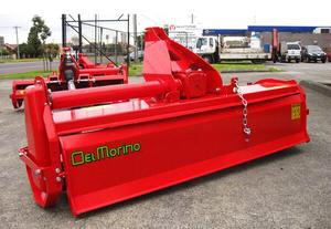 Motoculteur diesel Eagle 165 cm d'occasion, neuf, pour le labourage agricole, haute productivité, avec moteur et composants d'engrenage. - Product Image 5