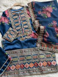 ซูมารีเผยคอลเลกชันอนาร์กาลีสุดหรู ผ้าไหมผสมปักลายประณีต ลายพิมพ์เหนือกาลเวลาอย่างสง่างาม - Product Image 4