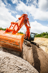 Offre d'enchères très demandée pour les excavatrices sur chenilles ZX350 LC-6N 2016 avec cabine climatisée et godet de 72 pouces - Product Image 2