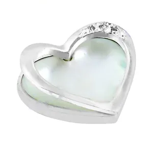 สร้อยคอจี้รูปหัวใจประดับมุกสีเงินสำหรับผู้หญิง สวมใส่ได้ทุกวัน - Product Image 2