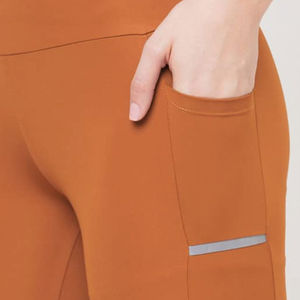 Dernière collection Leggings de yoga pour femmes en coton/fibre de bambou respirant à séchage rapide Taille élastique Poche invisible Toutes saisons - Product Image 6