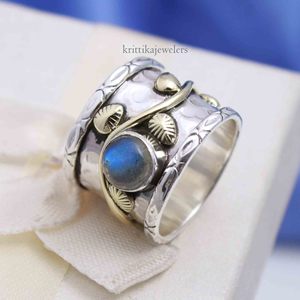 925 <b>Sterling</b> <b>Silver</b> Handmade <b>Wedding</b> <b>Band</b> for Women Natural Labradorite Gemstone Blue Fire Labratorie Bezel Setting Fine Party - Product Image 3