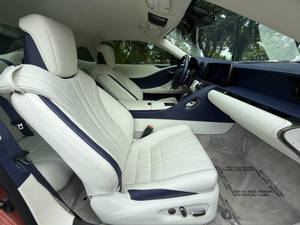 รถ Lexus LC 500h ปี 2024 ได้รับการรับรองความสะอาด - Product Image 6