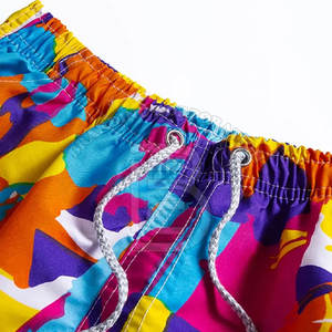 Pantalones cortos de malla de sublimación Unisex estilo bosque de alta calidad para hombres, tamaño personalizable con nuevo logotipo, método de tejido no tejido informal - Product Image 5