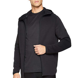 T-shirt de sport noir léger pour hommes T-shirt à séchage rapide respirant pour la course à pied Chemise d'entraînement personnalisée OEM Fabricant de vêtements de fitness - Product Image 2