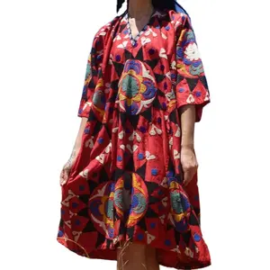 눈길을 끄는 빈티지 코튼 우즈벡 스자니 튜닉 드레스 클래식하고 아름다운 V 넥 태양 디자인 수제 자수 드레스