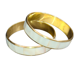 Brazaletes de Latón Chapado en Oro con Incrustaciones de Madreperla, Brazalete Delgado con Incrustaciones de Madreperla Auténtica, Joyería Elegante Hecha a Mano - Product Image 3