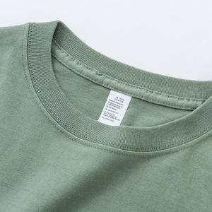 T-shirt à col rond 100% coton pour homme en gros, 180g, évacuation de l'humidité, super doux, coupe classique, style décontracté, uni, teinture unie, design vierge - Product Image 4