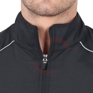 Chaquetas cortavientos impermeables para hombre más vendidas MOQ bajo diseño de cuello alto en línea - Product Image 6