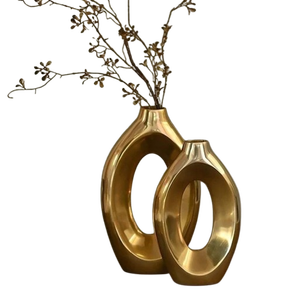 Vase creux en cuivre massif de luxe, design antique texturé, pots à fleurs |   Décoration d'intérieur sculpturale abstraite moderne pour salon - Product Image 2