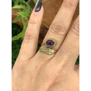 Anillo Ajustable de Plata de Ley con Cristal de Amatista, Joyería Artesanal de Lujo con Propiedades Curativas, Regalo para Mujeres, Hombres, Unisex, Anillo de Boda - Product Image 2