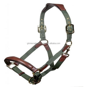 Licou de cheval en nylon de luxe, fait à la main, personnalisé, cuir marron, durable, avec finition en laiton, 10 pièces - Product Image 3