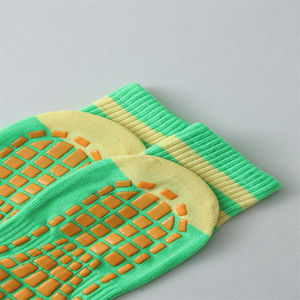 Lightweight Sports <b>Socks</b> Flexible Breathable Fabric Ideal for Training Exercise and Daily Wear - Product Image 2