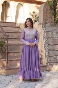 High on Demand Heavy Georgette Anarkali Vestido para mujer Formal y traje de invitado de boda con bordado detallado a la venta - Product Image 5