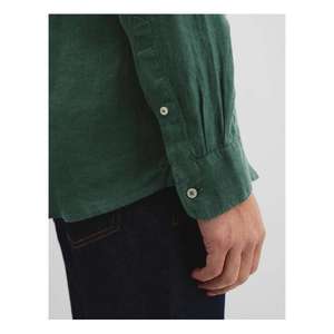 Chemise pour homme au design classique, conçue pour un usage quotidien, offrant une liberté de mouvement confortable, un tissu durable et un style propre - Product Image 6