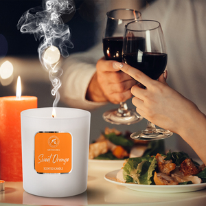 Vela Aromática de Cera de Soya con Aroma a Naranja Dulce Aromatika, en Frasco de Vidrio Blanco Mate, Colección para el Hogar, Vegana, Ecológica y de Primera Calidad - Product Image 6