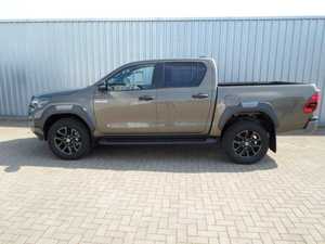 รถกระบะแกรนด์ทัวริ่ง ปี 2023-2024 เครื่องยนต์ 4.5 ลิตร ยูโร 4 เบาะหนัง หลังคาซันรูฟแบบพาโนรามา เกียร์อัตโนมัติ มือสอง ภายในสีเข้ม เครื่องยนต์ 6 สูบ - Product Image 5