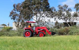 รถแทรกเตอร์ดีเซล APOLLO 60 แรงม้า ขับเคลื่อน 4 ล้อ พร้อมที่ตักด้านหน้าและรถขุดด้านหลัง สภาพใหม่และมือสอง สำหรับอุตสาหกรรมการเกษตร - Product Image 5