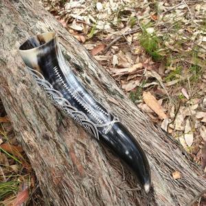 Corne de Viking authentique par Crescent Crafts Héritage artisanal dans une tradition intemporelle par l'artisanat du croissant - Product Image 2