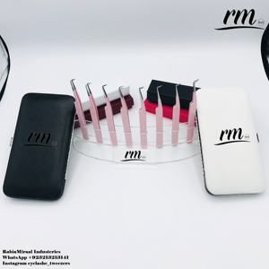 Pinzas Profesionales de Acero Inoxidable para Extensión de Pestañas, Color Rosa Bebé, Punta Puntiaguda con Agarre de Diamante, Empaque con Logotipo Personalizado, Venta al Por Mayor - Product Image 3