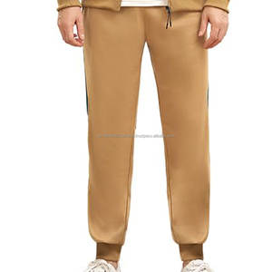 ชุดวอร์มผู้ชายแบบสวมหัว ราคาสมเหตุสมผล รับทำโลโก้ ดีไซน์สวย คุณภาพสูง ระบายอากาศได้ดี น้ำหนักเบา - Product Image 3