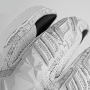 Gants de gardien de but sportifs légers de qualité professionnelle, sangle de poignet réglable, design à doigts complets, latex allemand de haute qualité, UV - Product Image 5