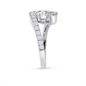 Bypass Round Shape Moissanite Engagement <b>Ring</b> - Product Image 3