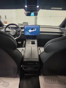 2024 Omi SU7 I A W D. Sedán con batería de litio R18 y cámara, listo para enviar. - Product Image 3