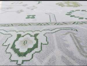 พรมอูชักสีเบจ น้ำเงิน เขียว ขนาด 10x14 ฟุต แบบมีสีสันนุ่มนวล ทอมือจากขนสัตว์ สำหรับห้องนั่งเล่น ห้องรับประทานอาหาร มีขนาดสั่งทำได้ - Product Image 6