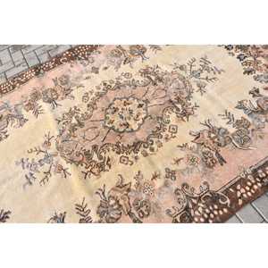 Alfombra Turca Grande de 5.6x8.5 pies, Alfombra Vintage con Diseño a Cuadros Marrón - Product Image 5