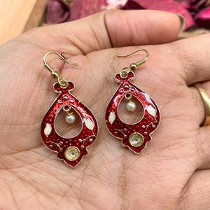 Pendientes Jhumki esmaltados hechos a mano Meenakari BrassTraditional Drop Dangle para mujer, joyería elegante de latón de estilo indio - Product Image 3
