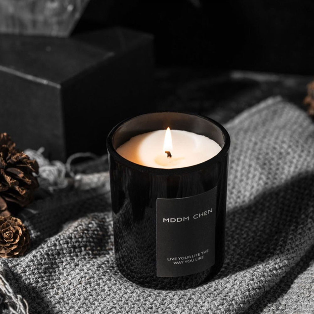 Popular Fragrance Private Label Candle Jar Black Scented Candle Factory Price Hot Sale Customized Soy Bean; Paraffin Wax Pillar