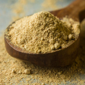 Poudre d'Amchur indienne authentique (poudre de mangue séchée) de qualité culinaire, fournisseur en gros FitTree International, provenant du Gujarat, mélanges d'épices - Product Image 1