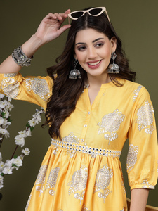 Colección de diseñador exclusivo Ropa étnica india tradicional Kurti de algodón puro con juegos Palazzo del fabricante indio a granel - Product Image 3